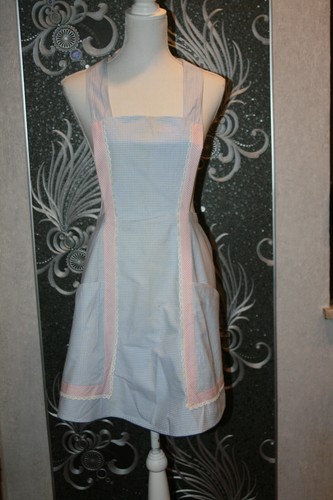 Vintage light blue pink smock - light,